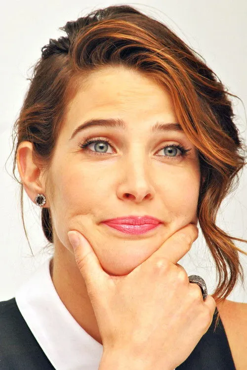 Cobie Smulders photo