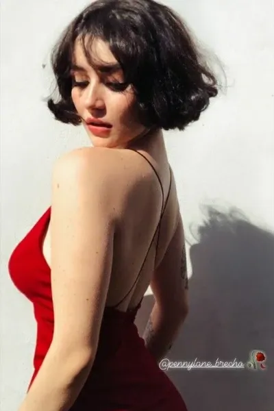 Mia Alves photo