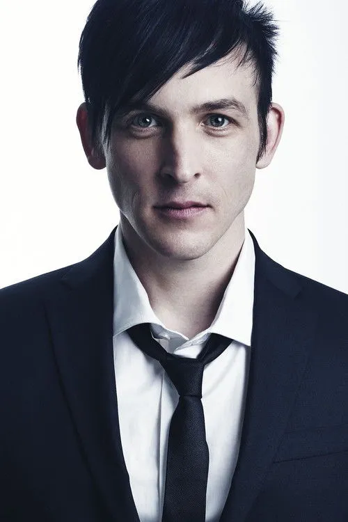 Robin Lord Taylor photo