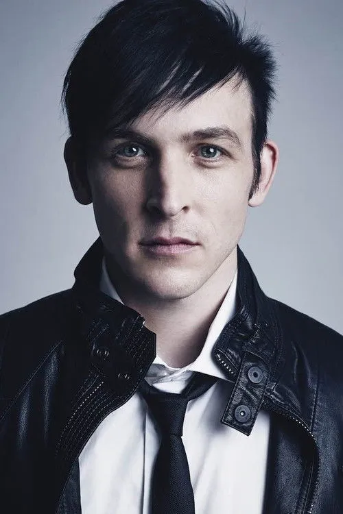 Robin Lord Taylor photo