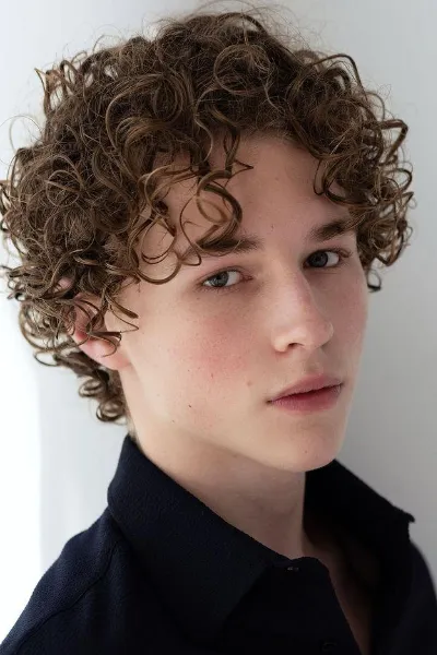 Dylan Hoffman photo