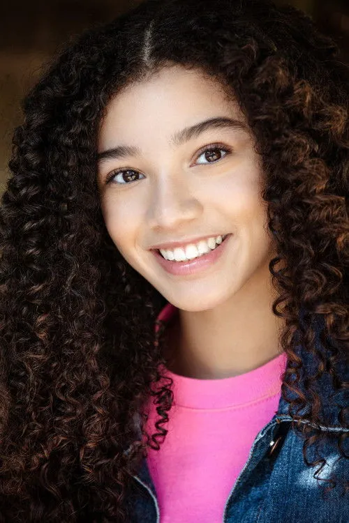 Malia Baker photo