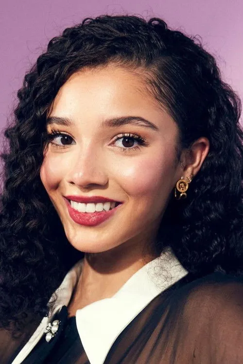 Malia Baker photo