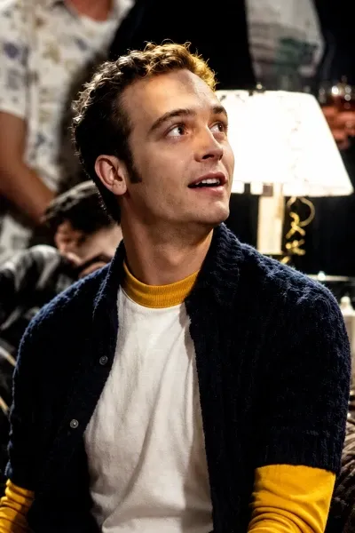 Ethan Embry photo