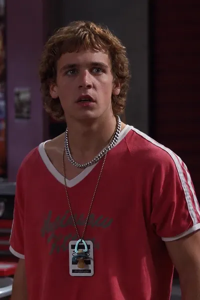 Ethan Embry photo