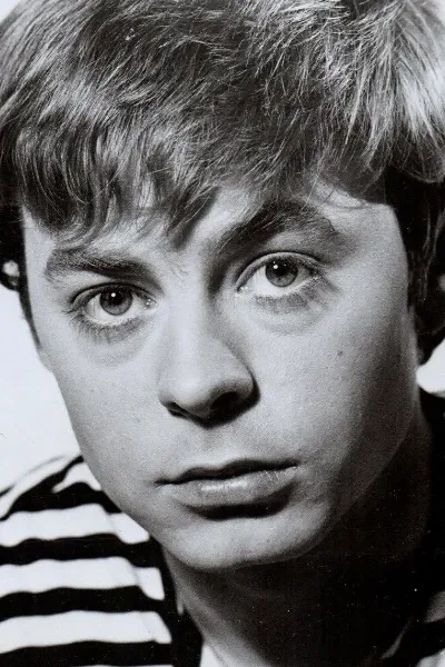 Hywel Bennett photo