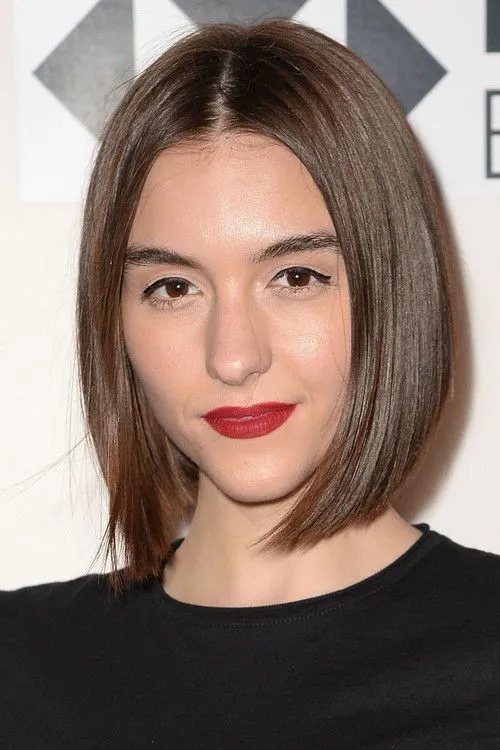 Quinn Shephard photo