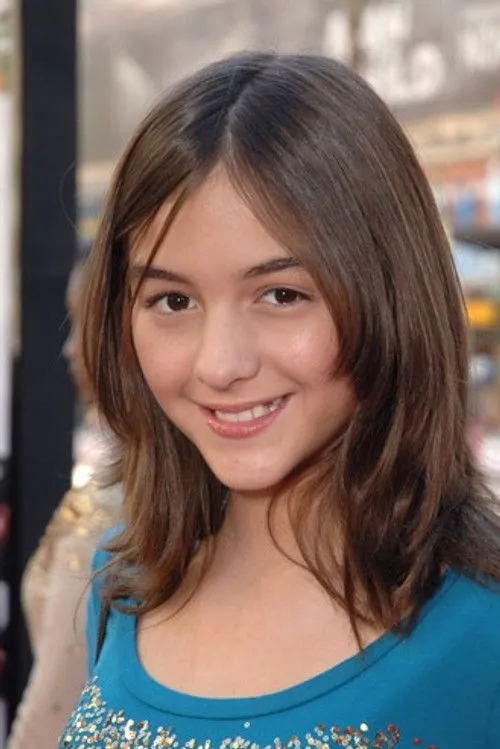 Quinn Shephard photo