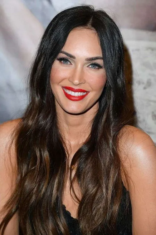 Megan Fox photo