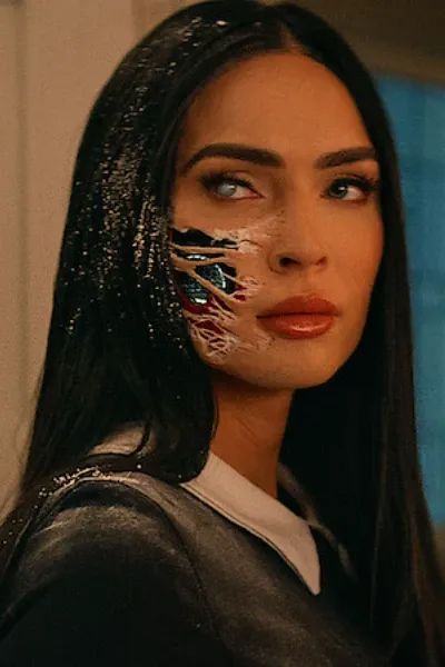Megan Fox photo