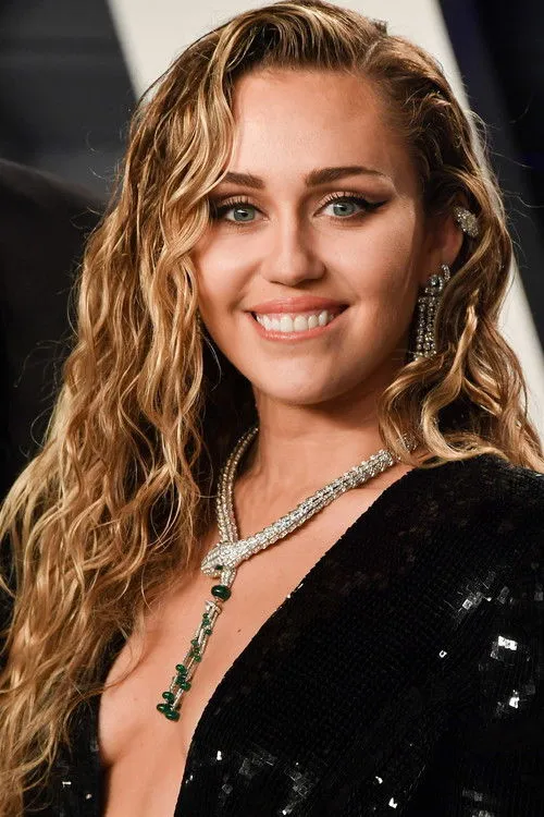 Miley Cyrus photo