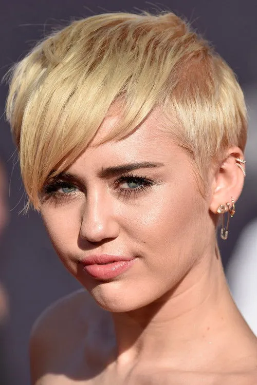 Miley Cyrus photo