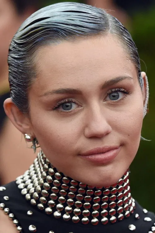 Miley Cyrus photo
