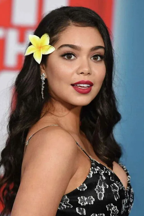 Auli'i Cravalho photo