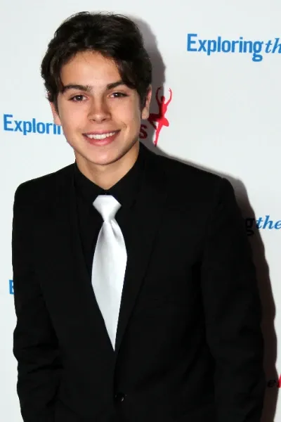 Jake T. Austin photo