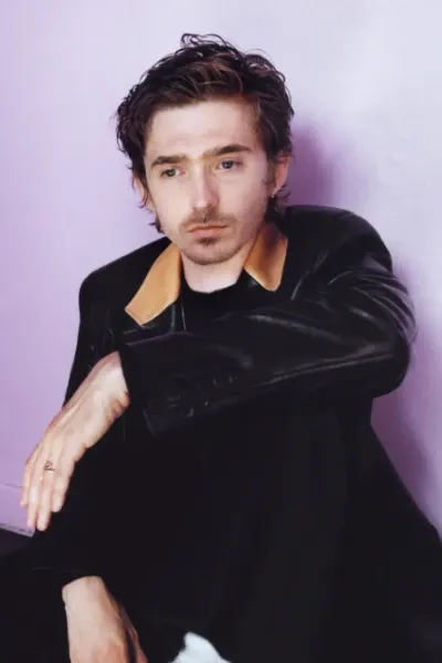 Austin Abrams photo