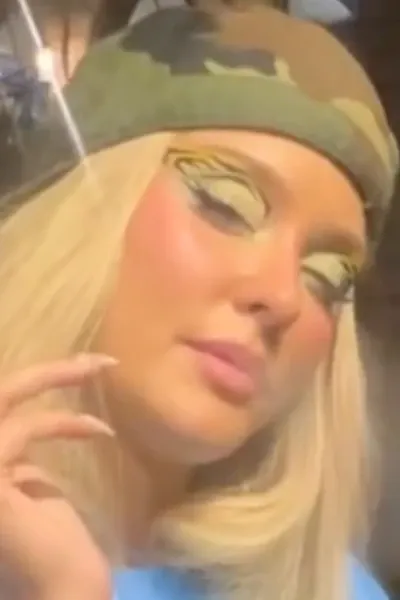 Zara Larsson photo