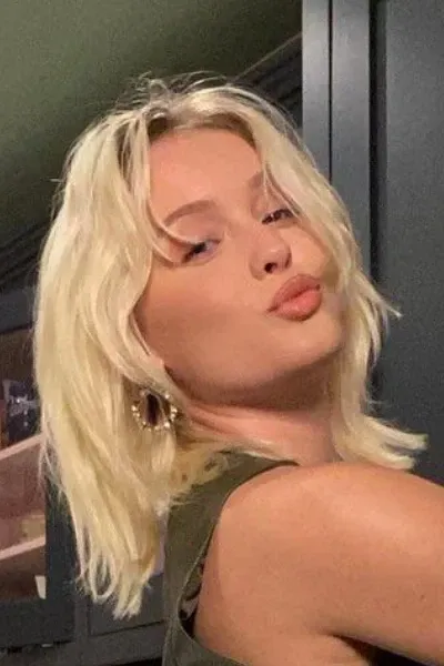 Zara Larsson photo
