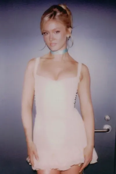 Zara Larsson photo