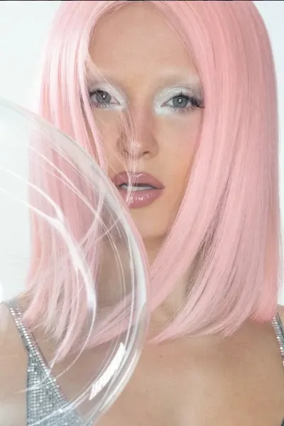 Zara Larsson photo