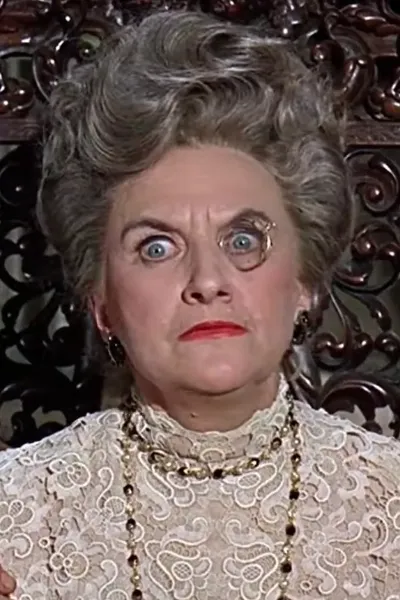 Hermione Gingold photo
