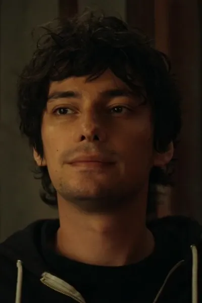 Devon Bostick photo