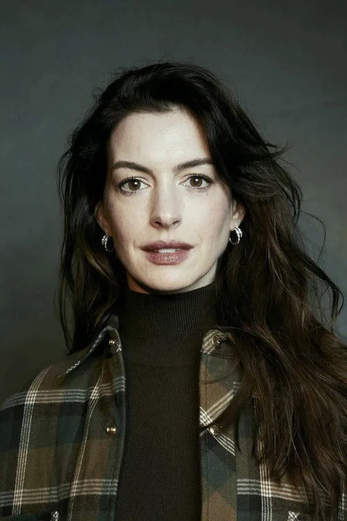 Anne Hathaway photo