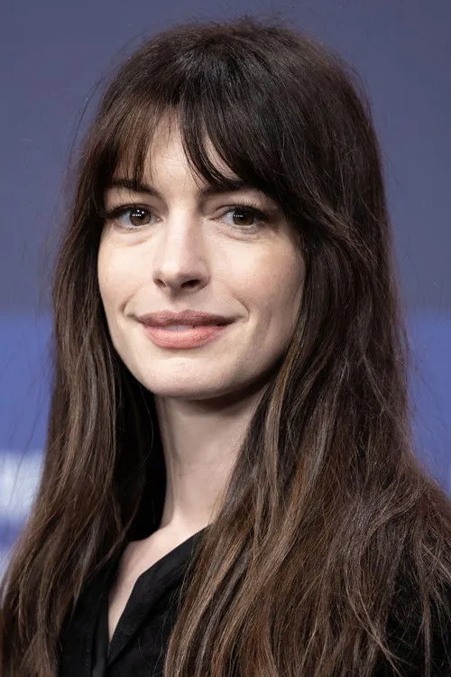 Anne Hathaway photo
