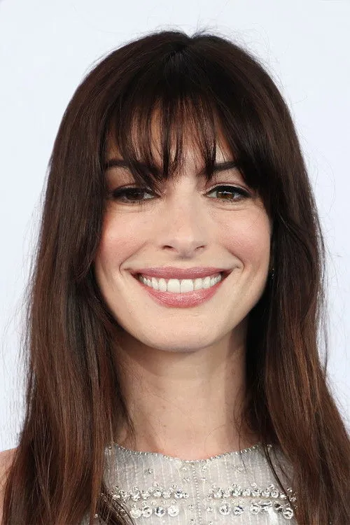 Anne Hathaway photo