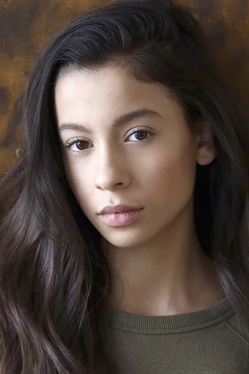 Izabella Alvarez photo