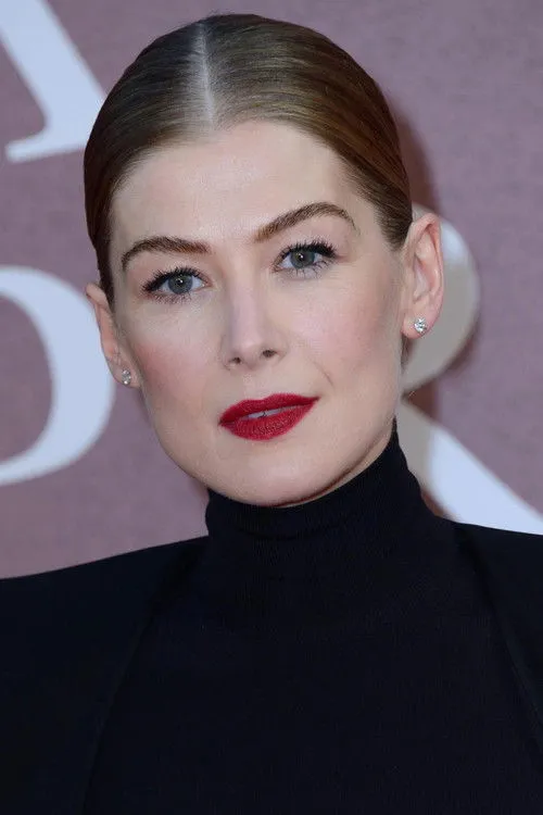 Rosamund Pike photo