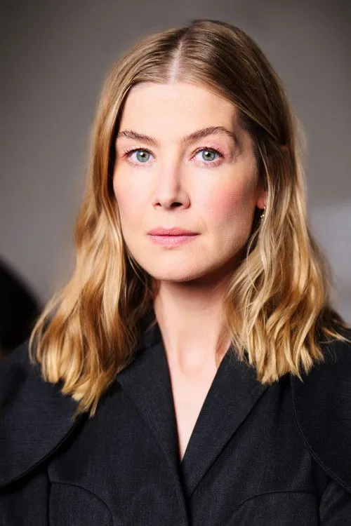 Rosamund Pike photo