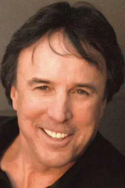 Kevin Nealon photo