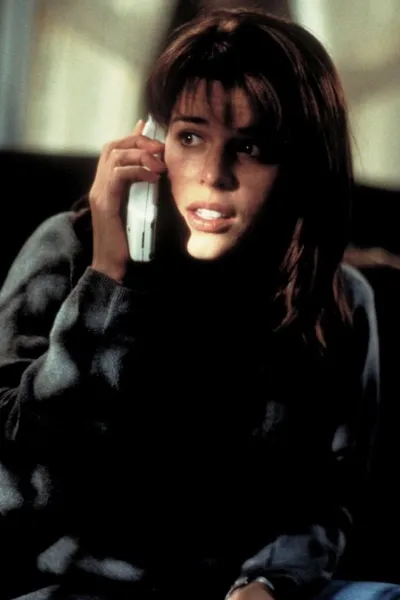 Neve Campbell photo