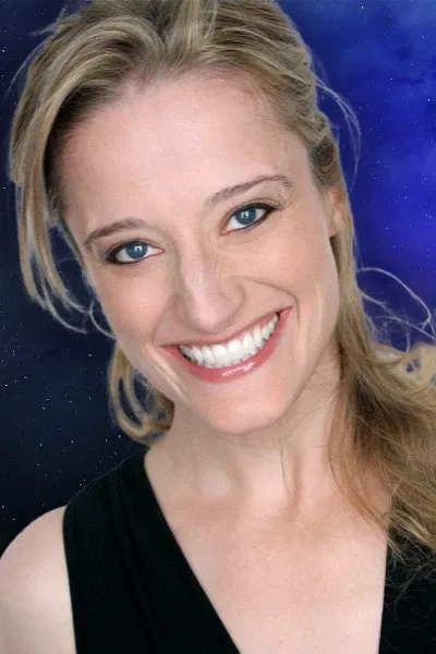 Jen Taylor photo