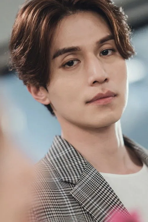 Lee Dong-wook photo