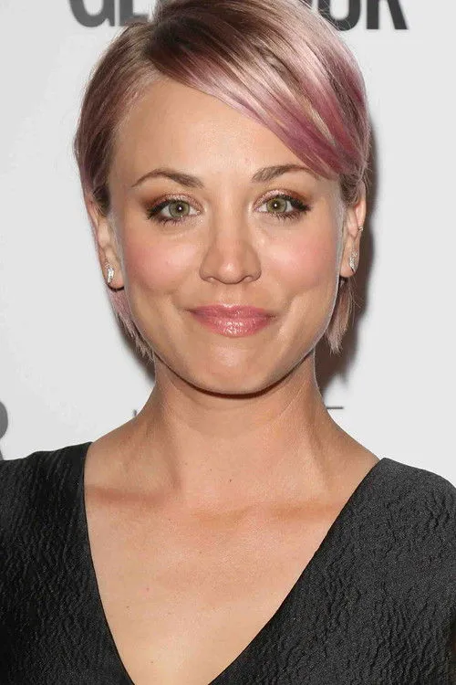 Kaley Cuoco photo
