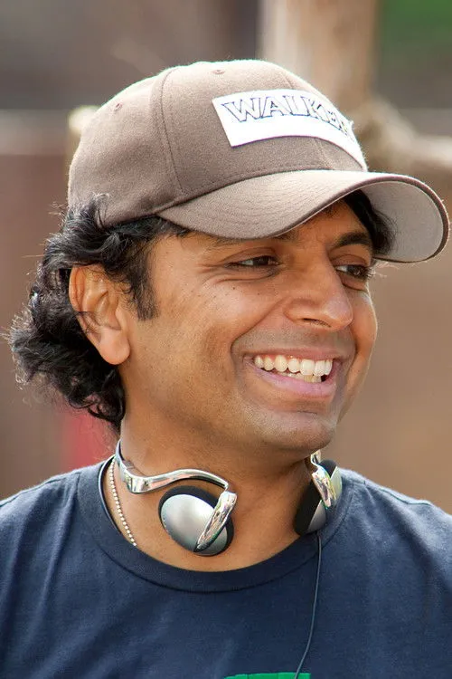 M. Night Shyamalan photo