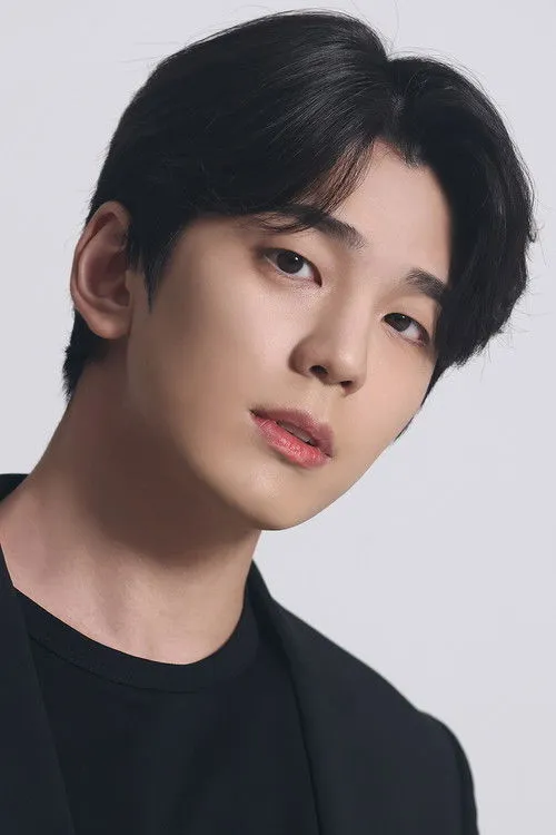 Kim Min-gue photo