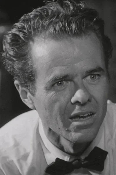 Elisha Cook Jr. photo