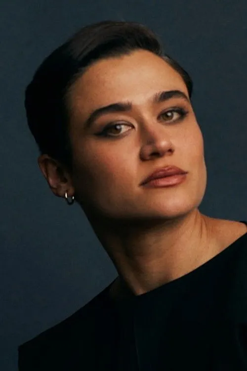 Katy O'Brian photo