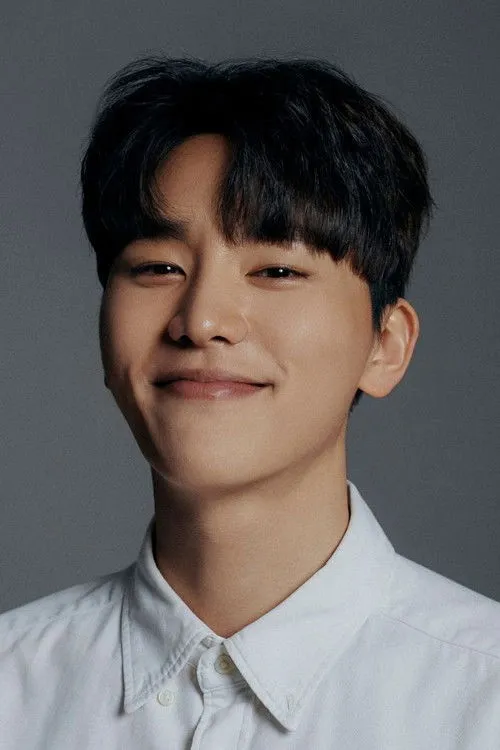 Kim Woo-seok photo