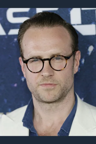 Rafe Spall photo
