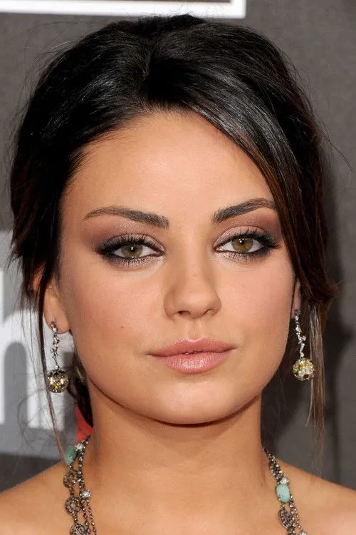 Mila Kunis photo
