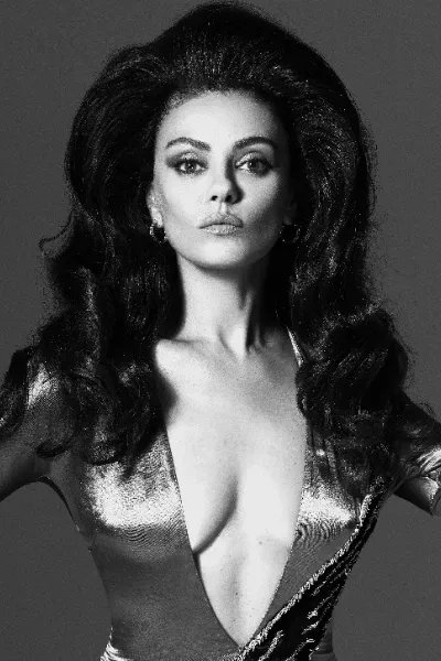 Mila Kunis photo