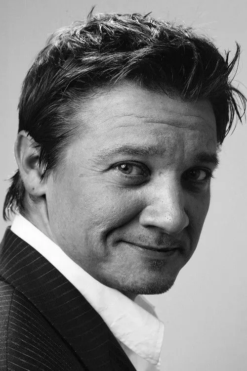 Jeremy Renner photo