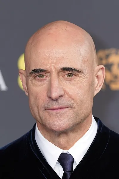 Mark Strong photo