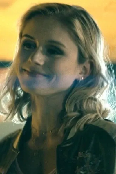 Erin Moriarty photo
