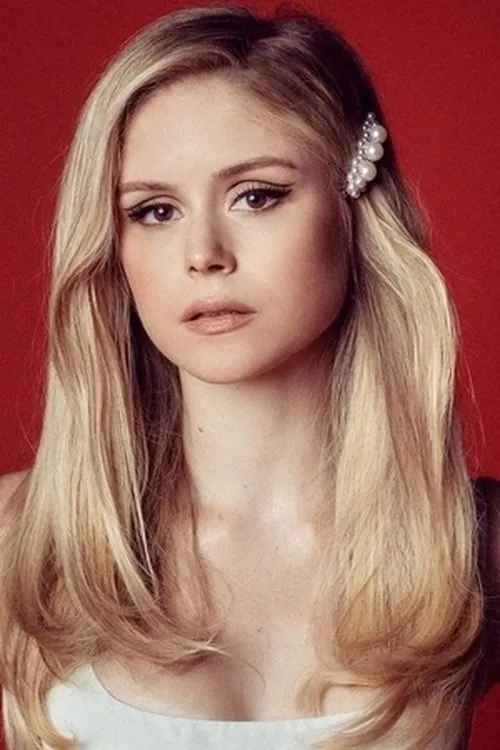 Erin Moriarty photo