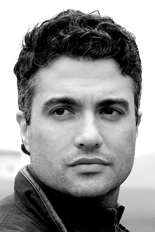 Jaime Camil photo